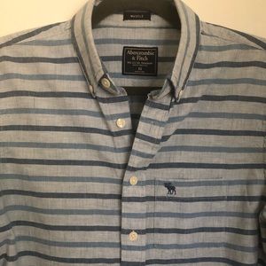 Abercrombie & Fitch Blue Striped Size xs